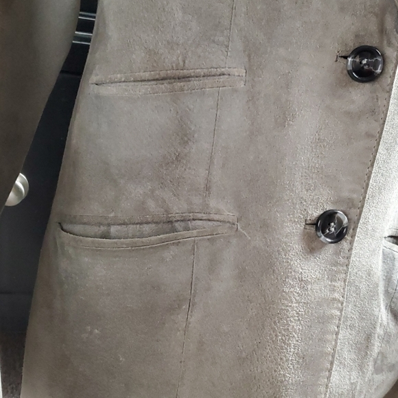 Vintage Mantessa suede jacket - Picture 5 of 14